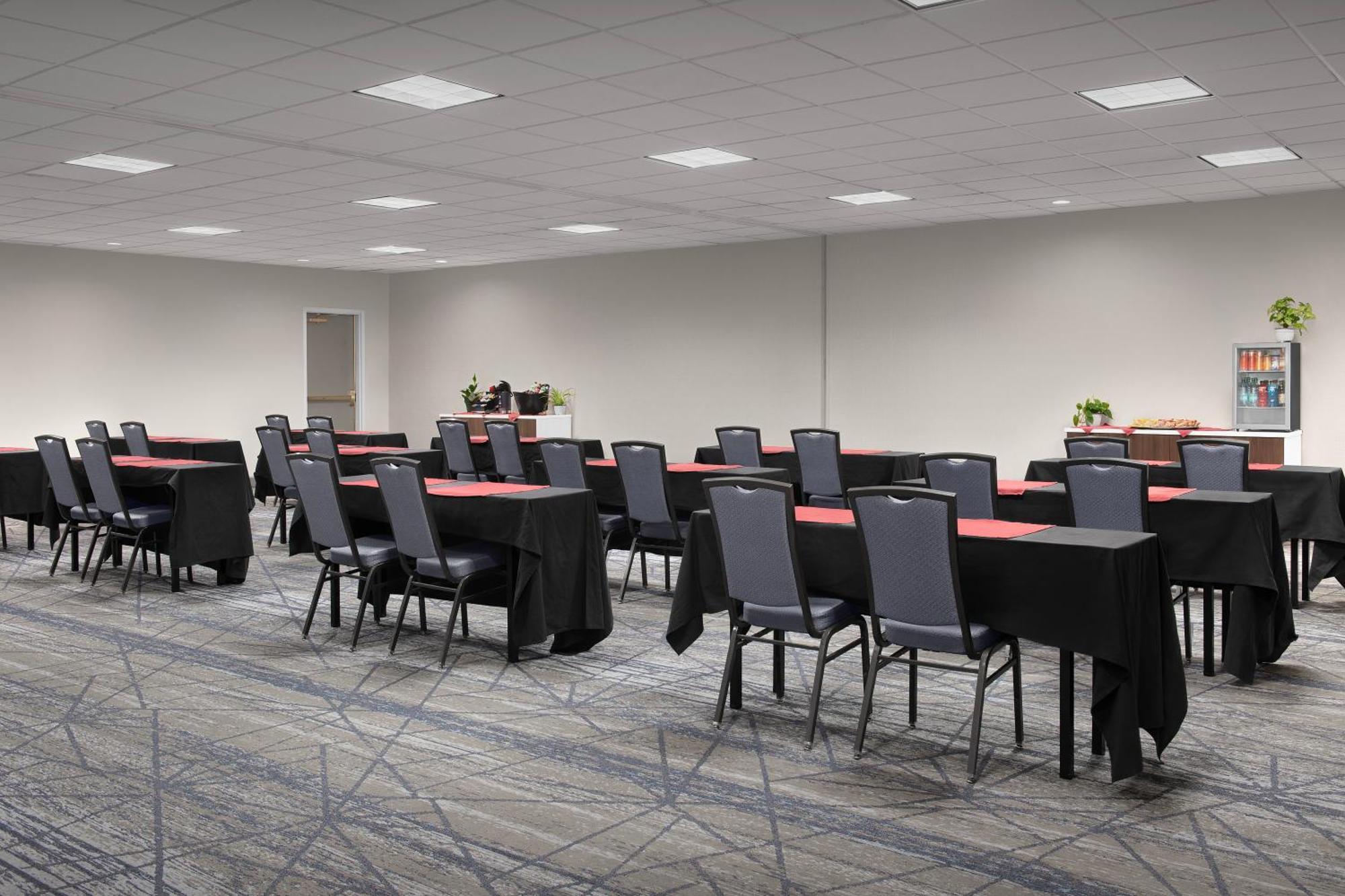 Holiday Inn Express Spokane Airport By Ihg Dış mekan fotoğraf